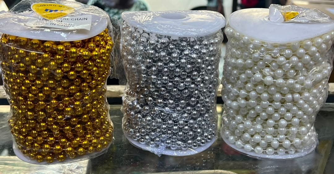 Mashine ya Pearls & Stones